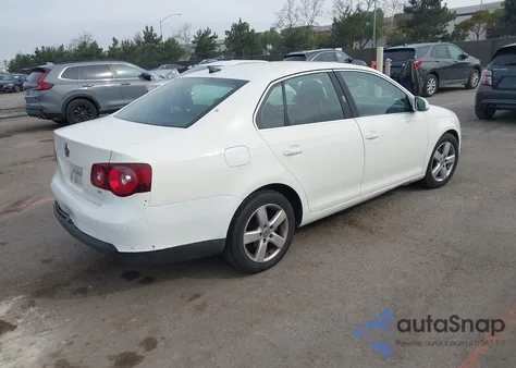 2008 Volkswagen Jetta Se z USA, uszkodzony, nr VIN 3VWRZ81K88M110859